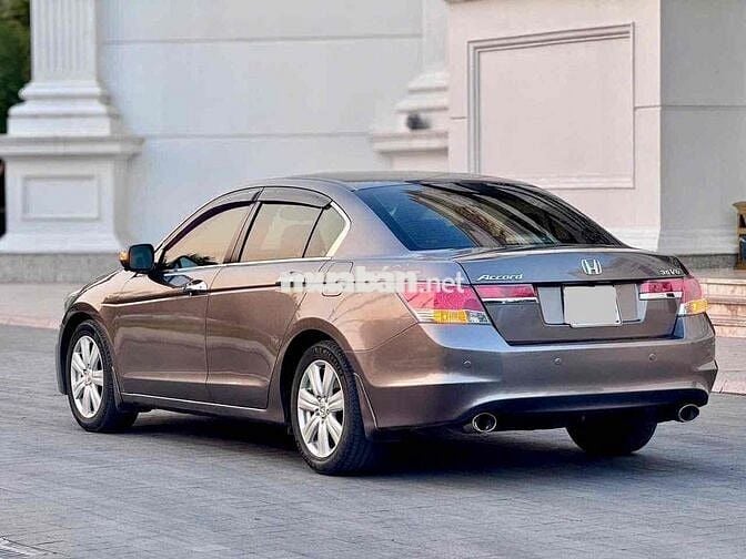 Honda Accord 2012 3.5 AT - 67000 km