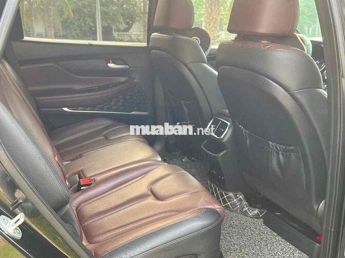 Hyundai Santa Fe 2019 2.2L AT 4WD - 95 km