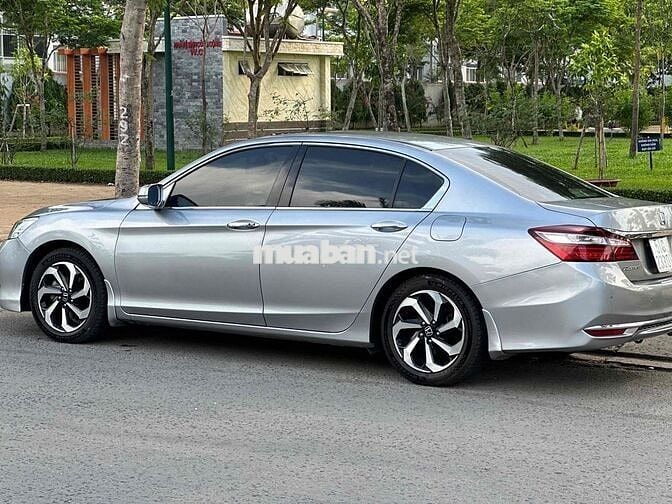 Honda Accord 2016 2.4 AT - 79000 km