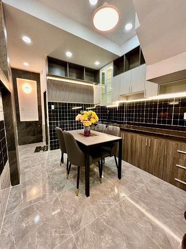 Chủ tặng lộc 2 chỉ vàng| nhà đường Bến Vân Đồn P2 Q4 gần cầu Ông Lảnh