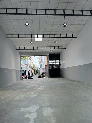 Cho thuê nhà MTNB 5m (xe tải) Hà Thị Trát, P.Tân Quý Q.T.Phú gía 30tr