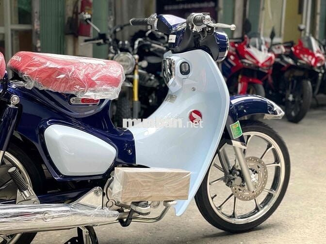Honda Super Cub C125 Mới