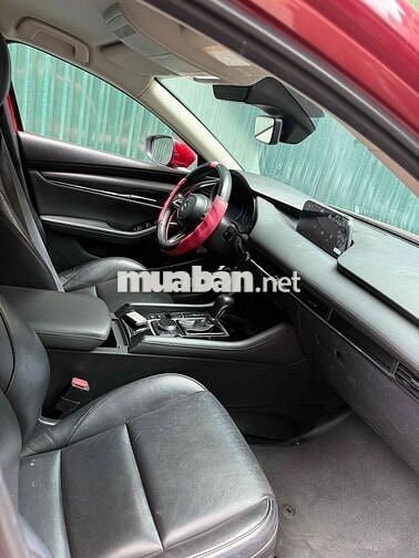 Mazda 3 2022 1.5L Luxury - 80 km