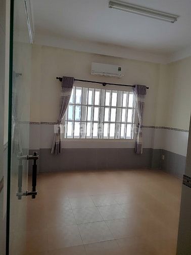 chính chủ Bán nhà 88 đường 44 KDC Bình Phú 4x20 3 lầu 1T