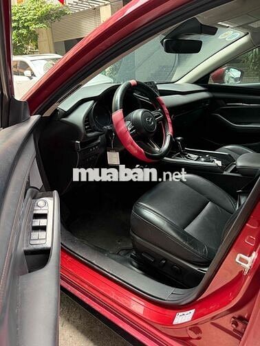 Mazda 3 2022 1.5L Luxury - 80 km