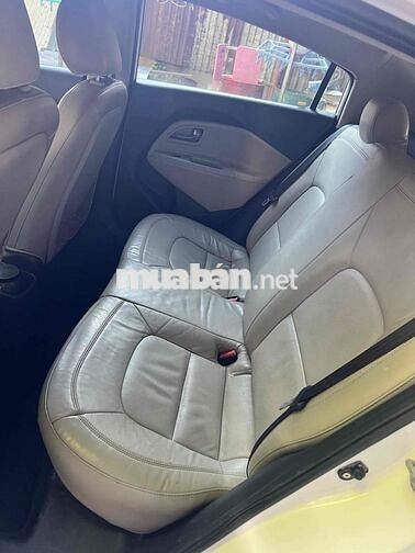 Kia Rio 2012 1.4 AT sedan nhập Hàn bản đặc biệt