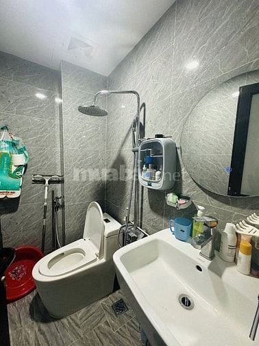 Bán nhà  Cầu Giấy, MT 4.5m2 ngõ thông an ninh tốt dòng tiền nhỉnh 9tỷ
