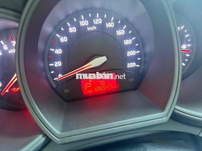 Kia Rio 2012 1.4 AT sedan nhập Hàn bản đặc biệt