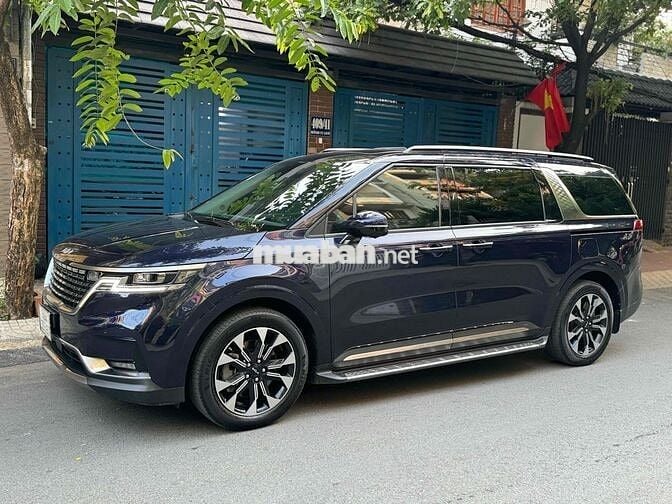 Kia Carnival 2023 Signature 2.2D - 48000 km