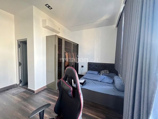 Bán nhà 3 tầng đẹp 91m2, ngay CD Công Thương Q9, hẻm oto 7 chỗ, 7.x tỉ