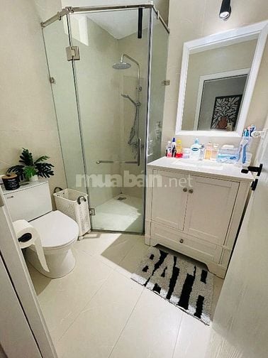 Cho thuê nhà riêng đầy đủ nội thất mới 4 tầng ở Phan Kế Bính