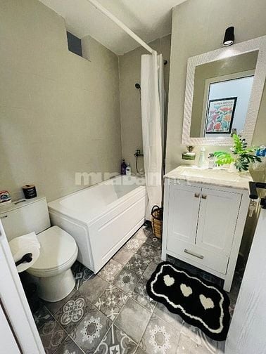 Cho thuê nhà riêng đầy đủ nội thất mới 4 tầng ở Phan Kế Bính