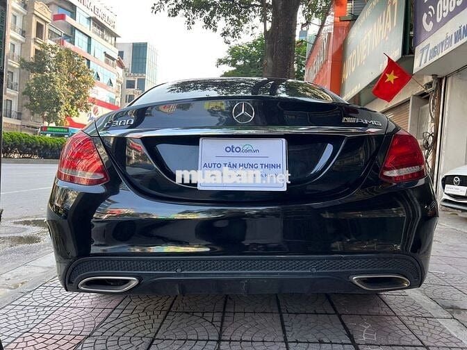 Mercedes Benz C Class 2016 C300 AMG - 80000 km