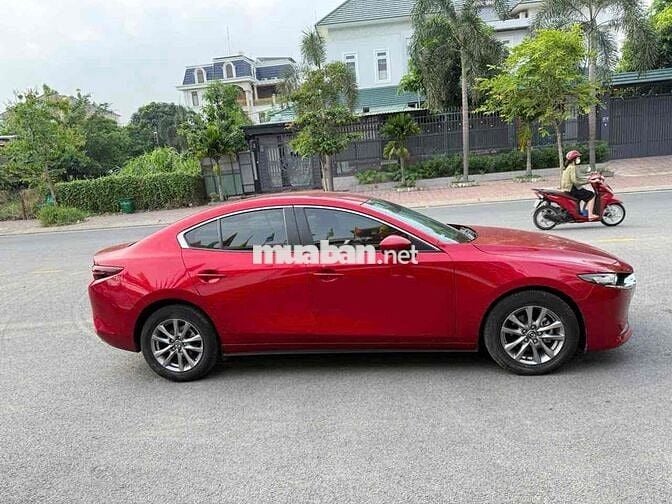 Mazda 3 2021 1.5L Deluxe - 29000 km