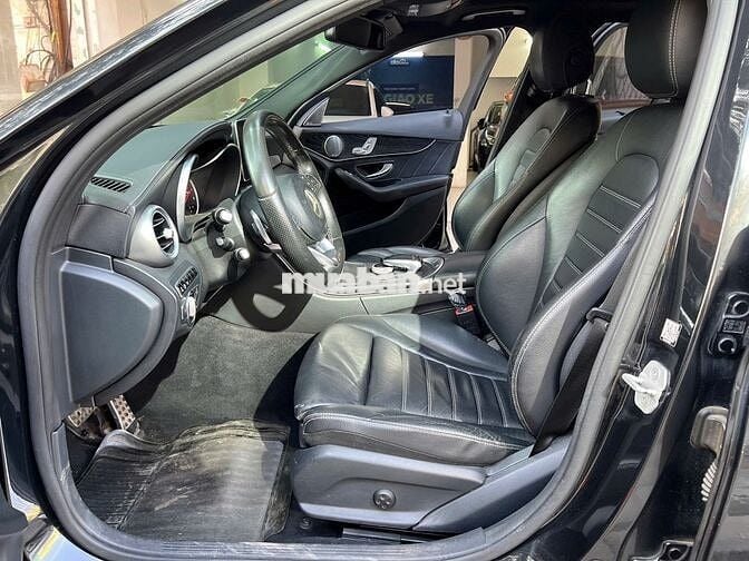Mercedes Benz C Class 2016 C300 AMG - 80000 km