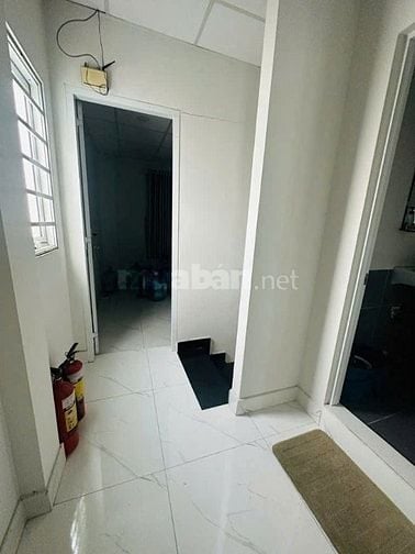 Cho thuê nhà 2MT Phạm Quý Thích P. Tân Quý Q. Tân Phú giá 7tr