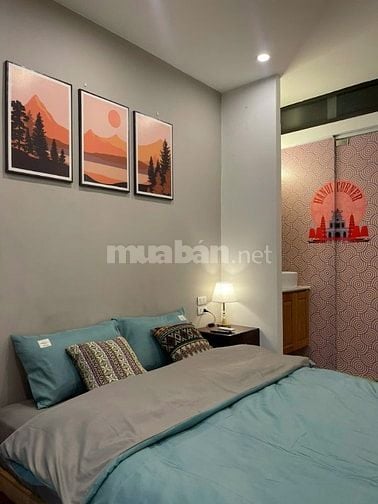  CHO THUÊ NHÀ số 9 phố Hàng Gà, DT 30m2x 5 tầng, full đồ