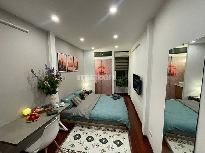  CHO THUÊ NHÀ số 9 phố Hàng Gà, DT 30m2x 5 tầng, full đồ