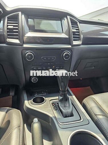 Ford Everest 2016 Titanium 2.2L 4x2 AT - 72000 km