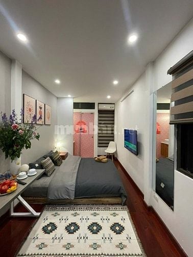  CHO THUÊ NHÀ số 9 phố Hàng Gà, DT 30m2x 5 tầng, full đồ