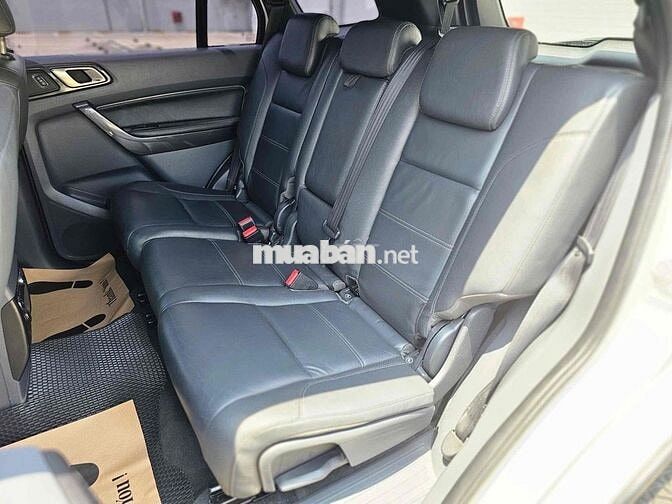 Ford Everest 2016 Titanium 2.2L 4x2 AT - 72000 km