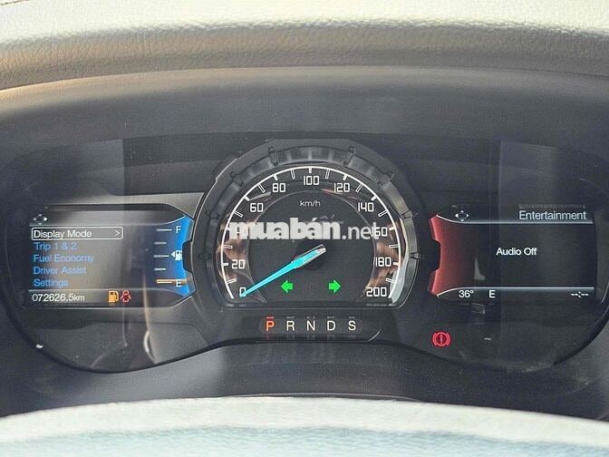 Ford Everest 2016 Titanium 2.2L 4x2 AT - 72000 km