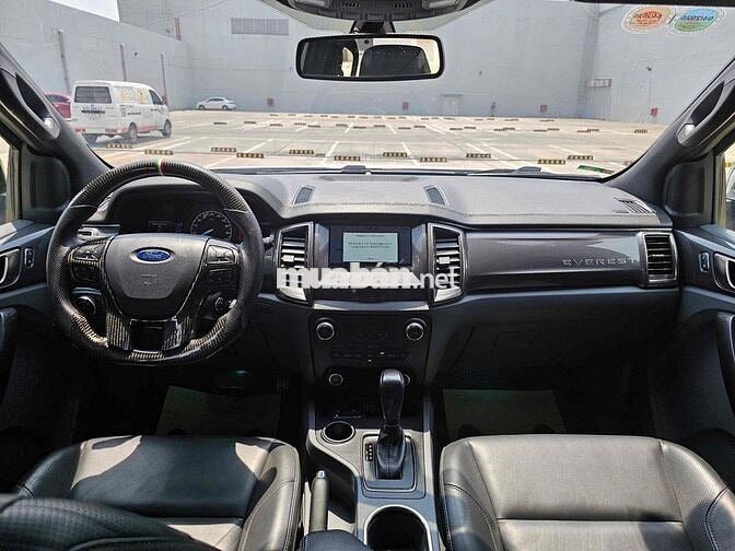 Ford Everest 2016 Titanium 2.2L 4x2 AT - 72000 km