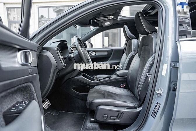 Volvo XC40 2021 R-Design - 43000 km