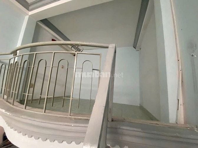 Cho thuê nhà hẻm 3m Thích Quảng Đức, P5 Q. P.Nhuận giá 10tr