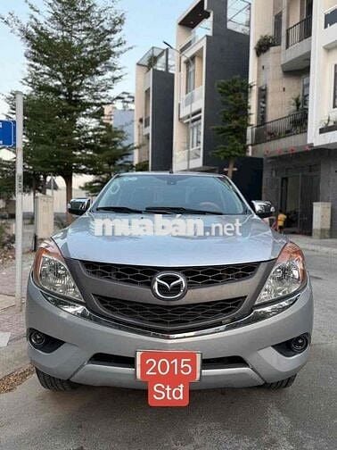 Mazda BT 50 2015 2.2L 4x2 AT - giá ngang số sàn