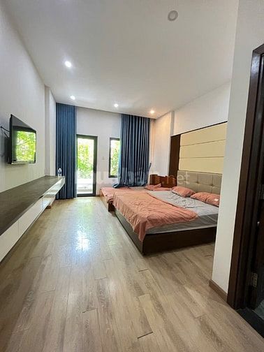 Cho thuê nhà 3 tầng đẹp full nội thất khu du lịch an thượng đà nẵng