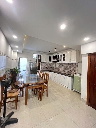 Cho thuê nhà 3 tầng đẹp full nội thất khu du lịch an thượng đà nẵng