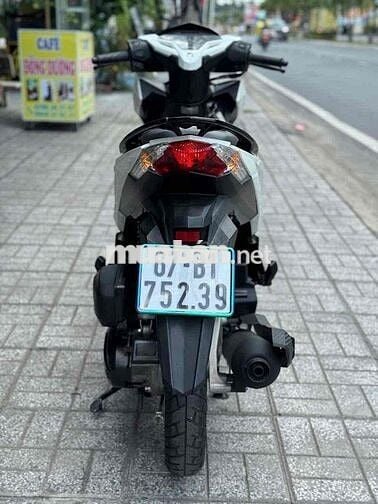Vario 150 máy nguyên zin biển 67 Long Xuyên