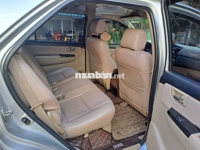 Toyota Fortuner 2016 2.7V 4x2 - 93000 km
