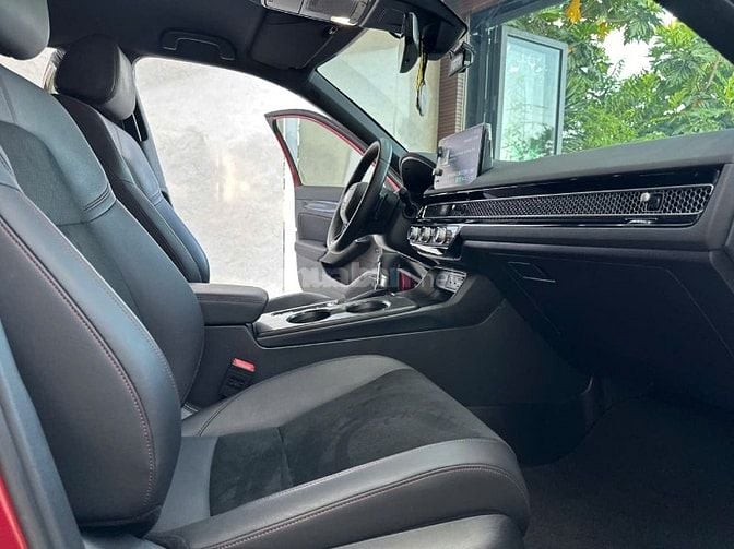 Honda Civic RS 1.5 AT 2023 full đồ chơi - 15.000km