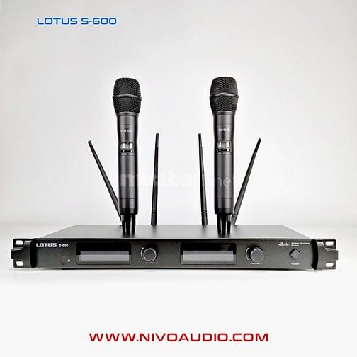 Micro không dây nhập khẩu chính hãng.  LEWITT LTS240 Dual D giá 6.500.