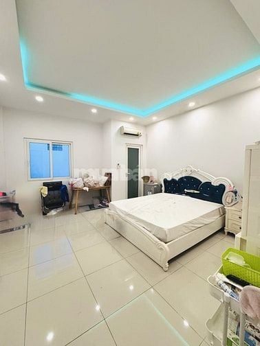HẠ 1 TỶ KHU BÀU CÁT - HẺM 6M (4.5 x 18) 4 TẦNG BTCT 5PN - NHỈNH 10 TỶ