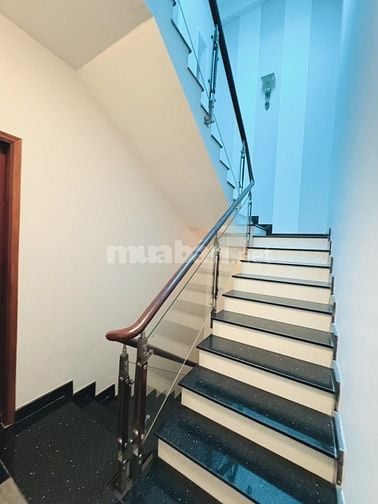 HẠ 1 TỶ KHU BÀU CÁT - HẺM 6M (4.5 x 18) 4 TẦNG BTCT 5PN - NHỈNH 10 TỶ