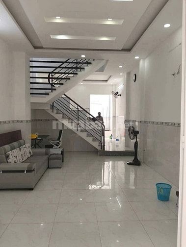 Chính chủ gửi bán gấp nhà đẹp vị trí đẹp 4*12 trệt lầu giá 2ty190 TL 