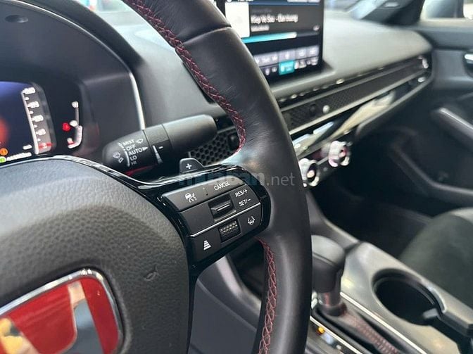 Honda Civic RS 1.5 AT 2023 full đồ chơi - 15.000km