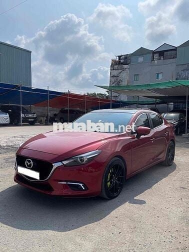 Mazda 3 2017 2.0 AT - 69000 km - Lên Full Đồ Chơi