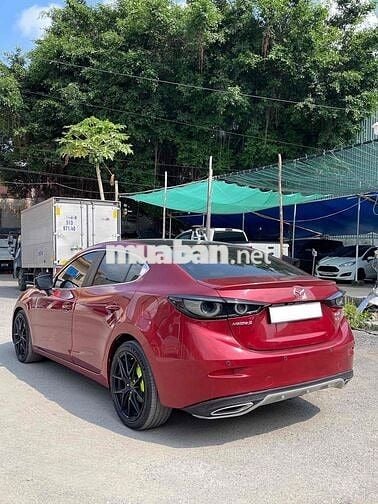 Mazda 3 2017 2.0 AT - 69000 km - Lên Full Đồ Chơi