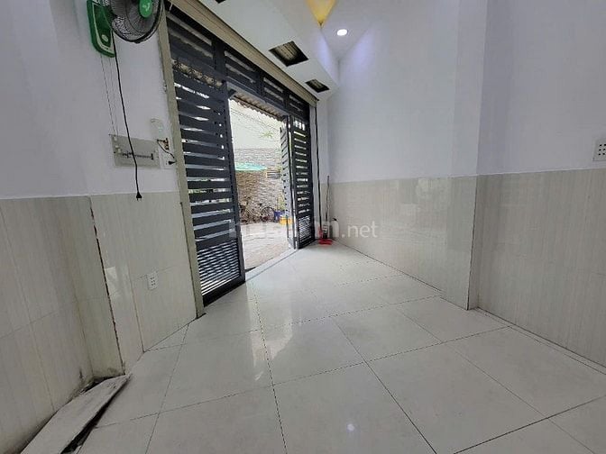 Nhà 38m2-5,2 tỷ, 4PN-3WC, Bình thới Phường 14, vòng xoay lê đại hành