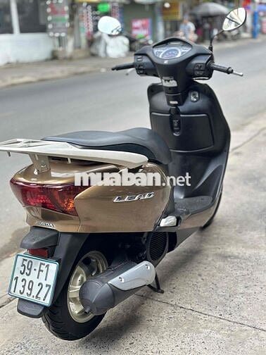 HONDA LEAD ĐỜI 2011 , XE CÒN ĐẸP VÀ MỚI 95 %