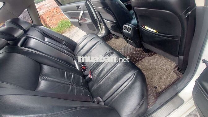 Nissan Teana 2011 2.0 AT