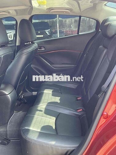 Mazda 3 2017 2.0 AT - 69000 km - Lên Full Đồ Chơi