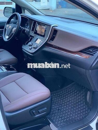 Toyota Sienna limited 2015 - 75000 km