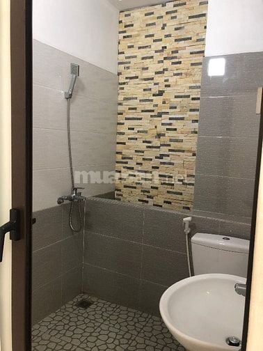 PHÒNG Ở NHÀ RIÊNG HIỆN ĐẠI SẠCH SẼ GIÁ CẢ HỢP LÝ