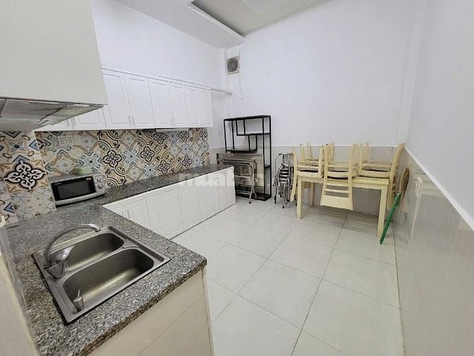 Nhà 38m2-5,2 tỷ, 4PN-3WC, Bình thới Phường 14, vòng xoay lê đại hành