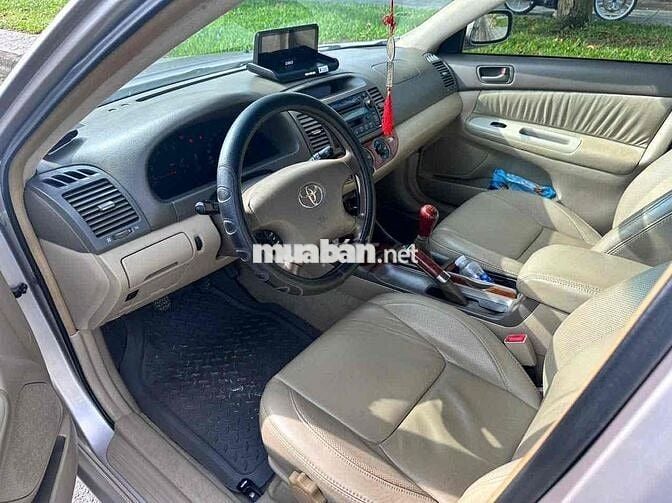 Toyota Camry 2002 2.4G (xe zin mộc, máy êm số nhẹ)